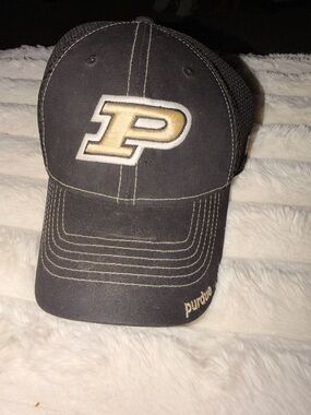 New Era Black Fitted Cap with Embroidered Tag